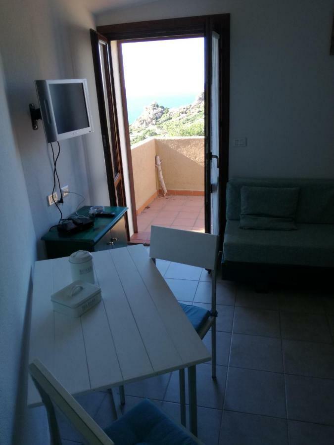 Domus De Janas Vila Costa Paradiso Exterior foto